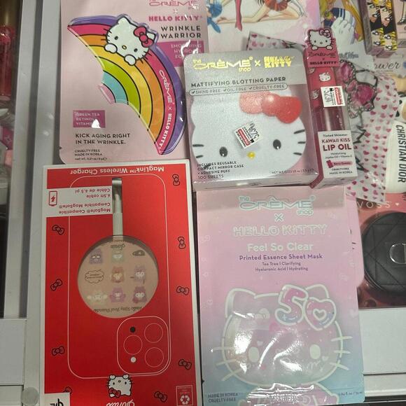 Hello Kitty Beauty Set - Picture 1 of 3